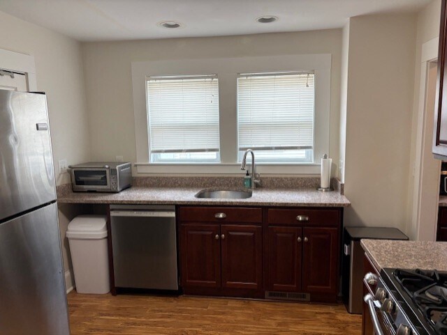 Photo - 16 Theurer Park Apartment