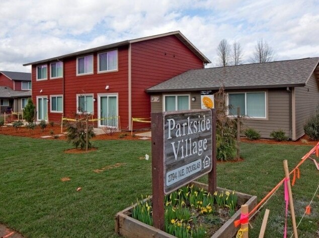 Primary Photo - Parkside Village