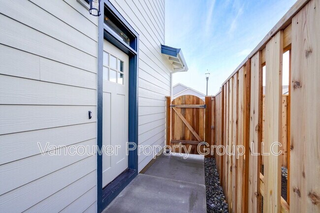 Foto del edificio - 2924 NW 16th St