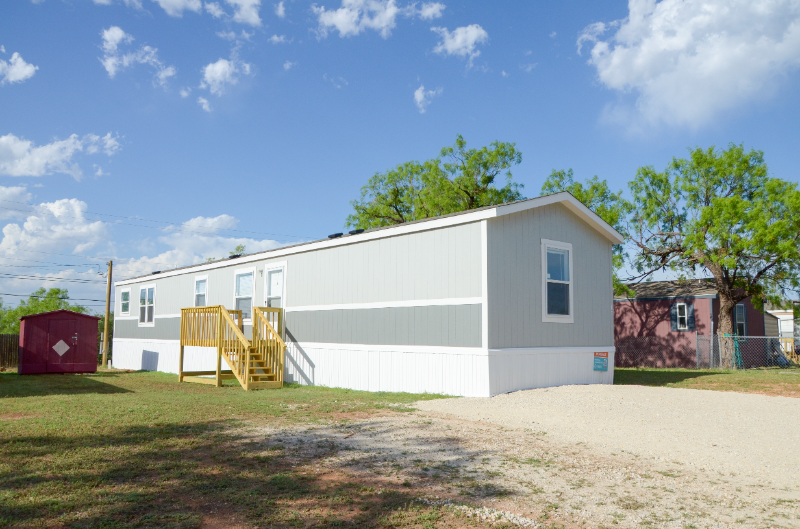 Primary Photo - 117 Trailway Dr