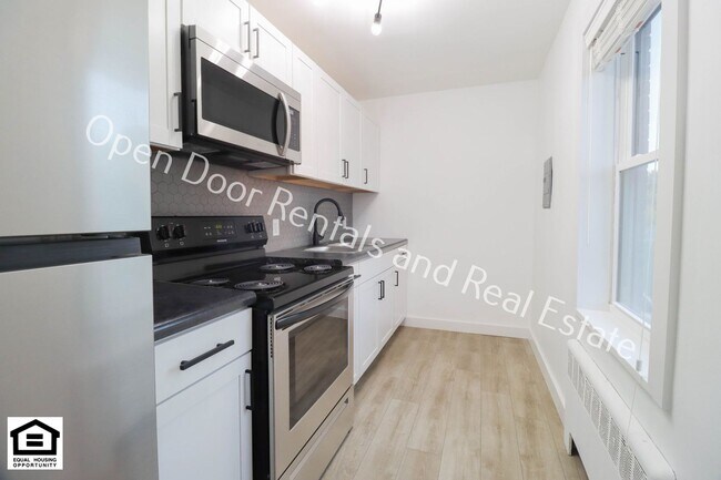 Building Photo - 1823 Griswold Dr