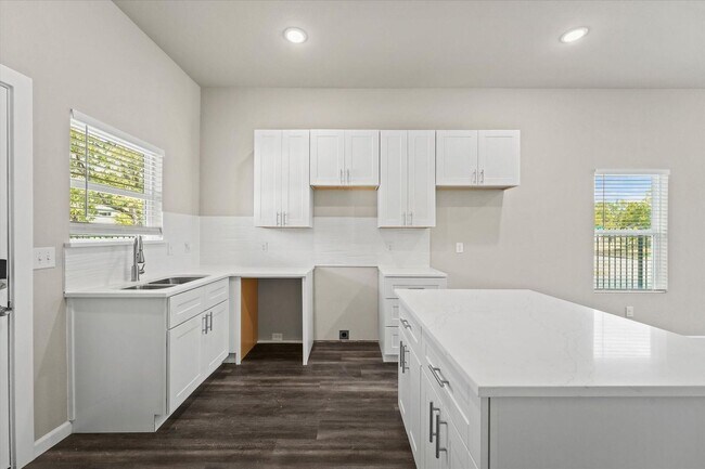 Building Photo - NEW CONSTRUCTION Available NOW!
