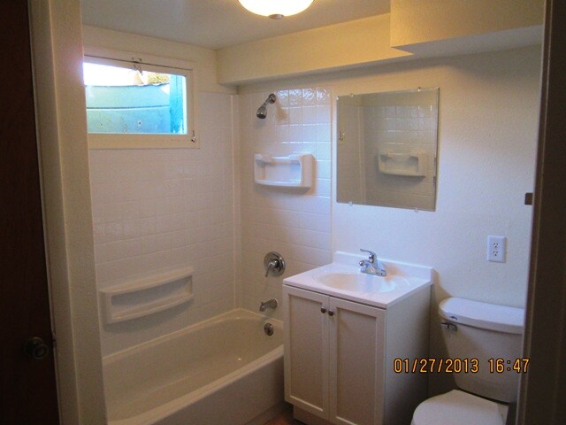Building Photo - 250 Trigood Dr