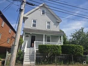 Building Photo - 19 Central Ave