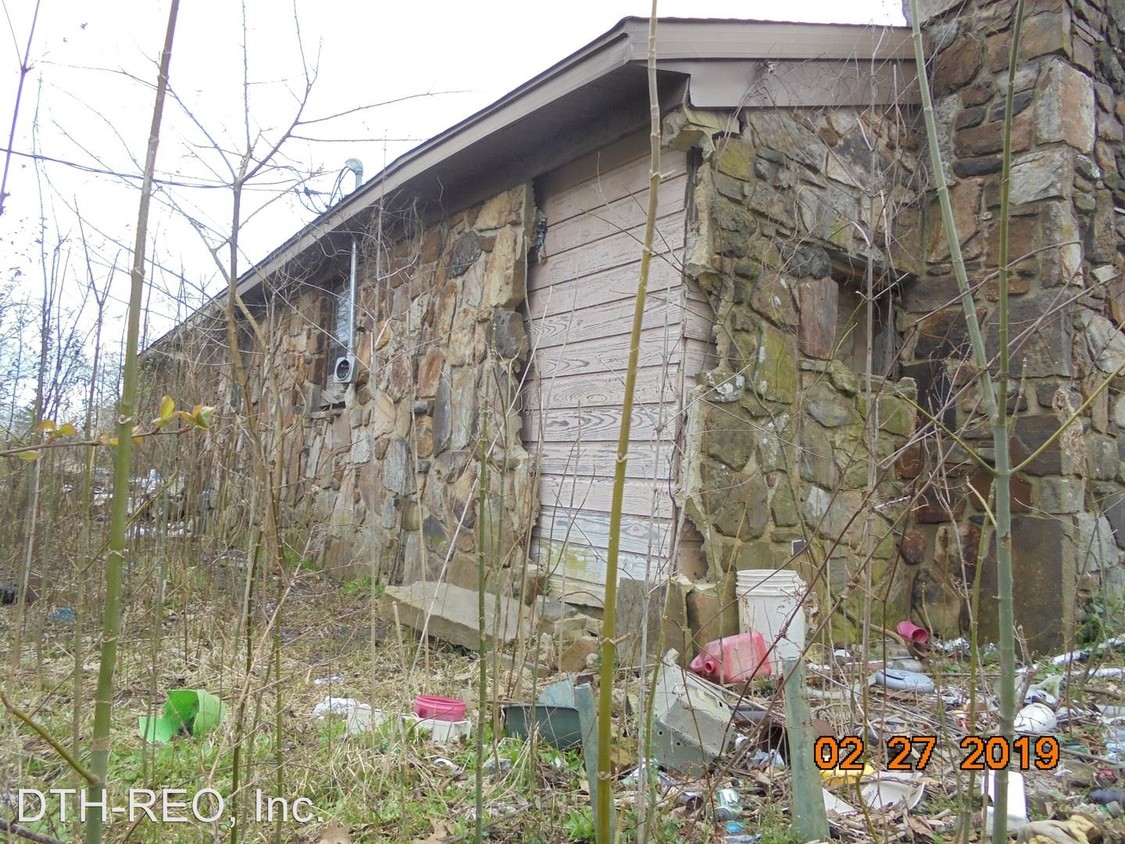Primary Photo - 1 br, 1 bath House - 2345 Hwy 306 W