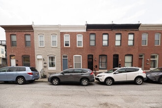 Building Photo - 6 N Decker Ave
