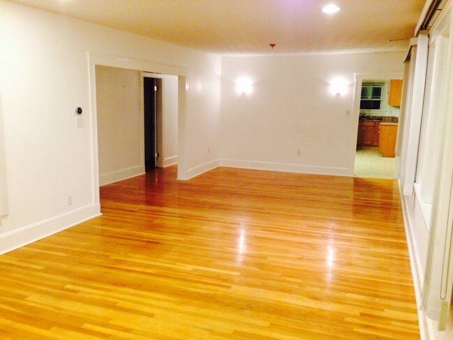 Building Photo - 58 Puritan Rd