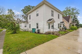 Building Photo - 403 S East St