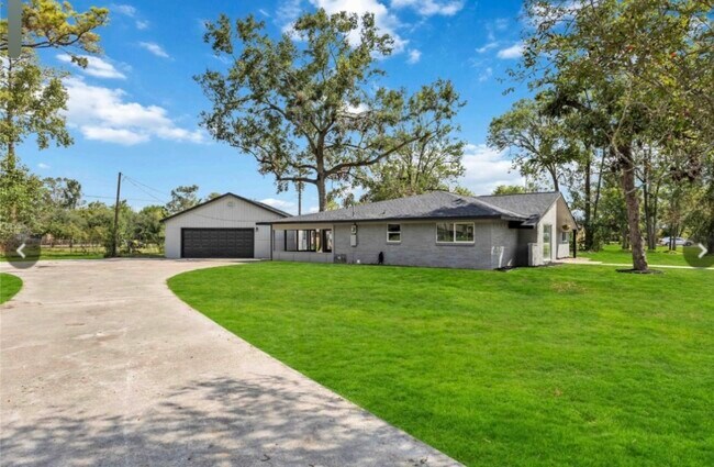 Foto del edificio - 2819 Toyah Ave