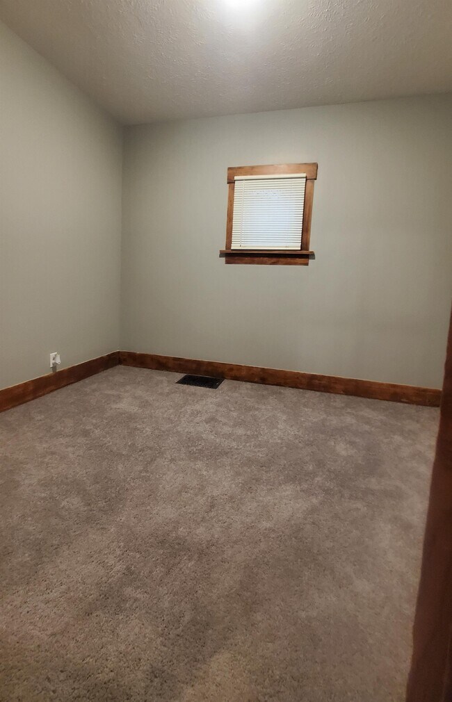 Foto del edificio - 1557 N 33rd St
