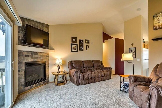 Foto del edificio - 4303 N 169th St