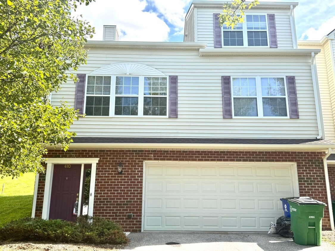 Foto principal - 610 Tall Oak Blvd NW
