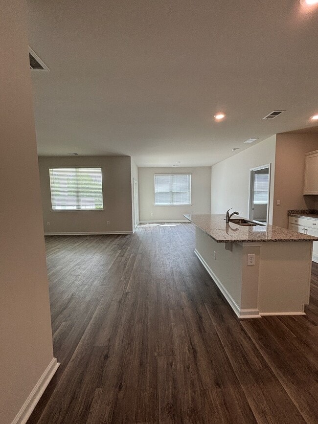 Building Photo - 201 Hadley Spgs Ave