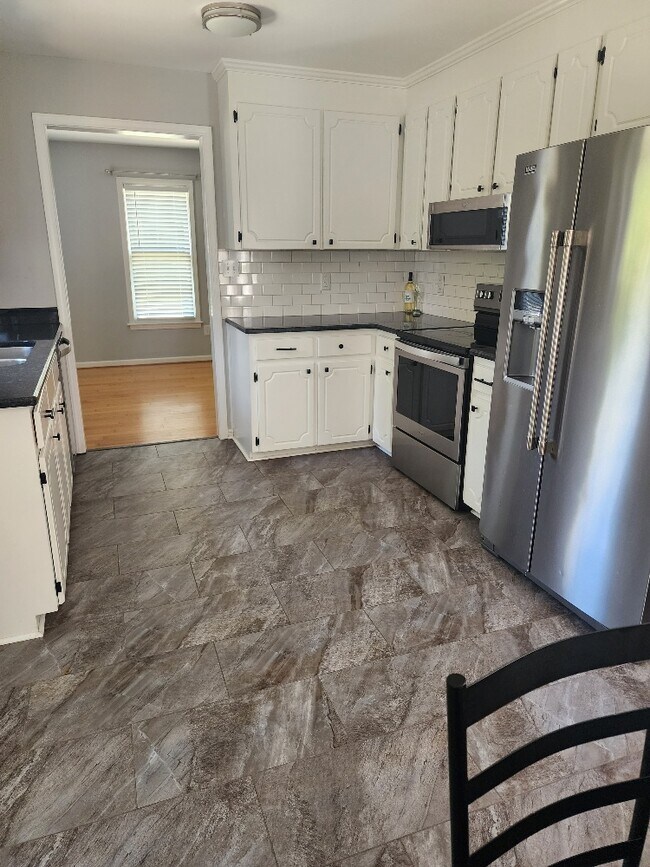 Foto del edificio - 124 Loblolly Cir