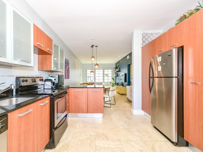 Foto del edificio - 1045 Lenox Ave