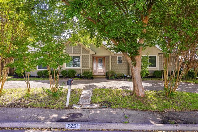 Foto del edificio - 7251 Crooked Oak Dr