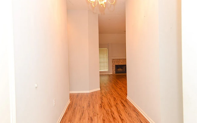 Building Photo - 314 Scotch Rose Ln