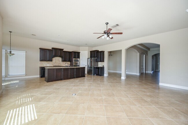 Building Photo - 17135 Chalmers Cl Ct