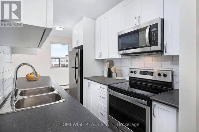 Building Photo - 2360-2360 Birchmount Rd