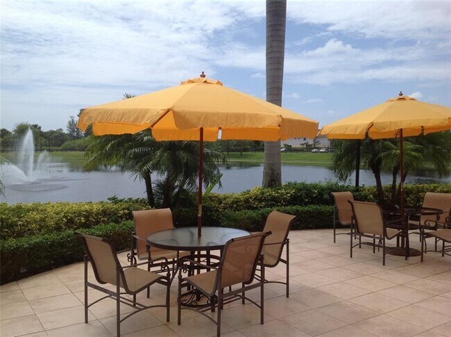 Foto del edificio - 5200 NW 31st Ave