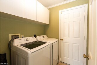 Building Photo - 25324 Lychee Ct