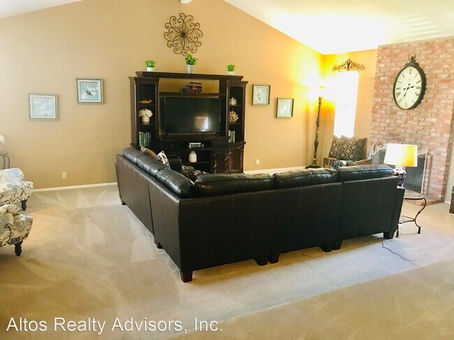 Building Photo - 4 br, 2.5 bath House - 118 Bentley Square