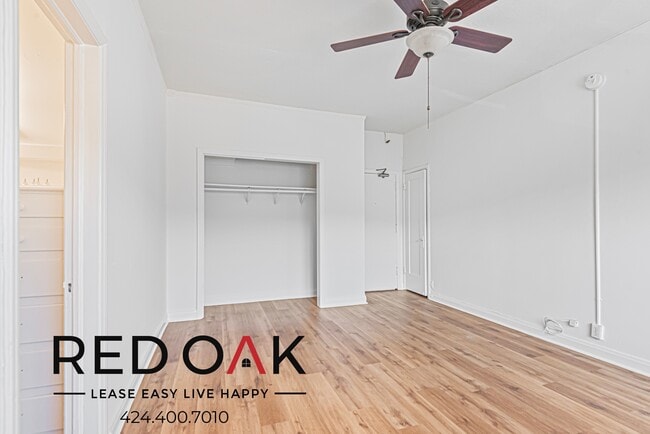 Building Photo - ~2 Weeks FREE~ Cozy Studio with Essential ...