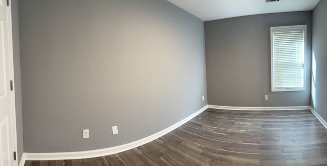 Foto del edificio - Complete BRAND NEW Renovation 3 Bed/2.5 Ba...