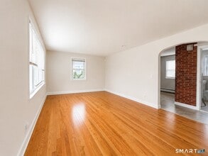 Building Photo - 46 Myron Ave