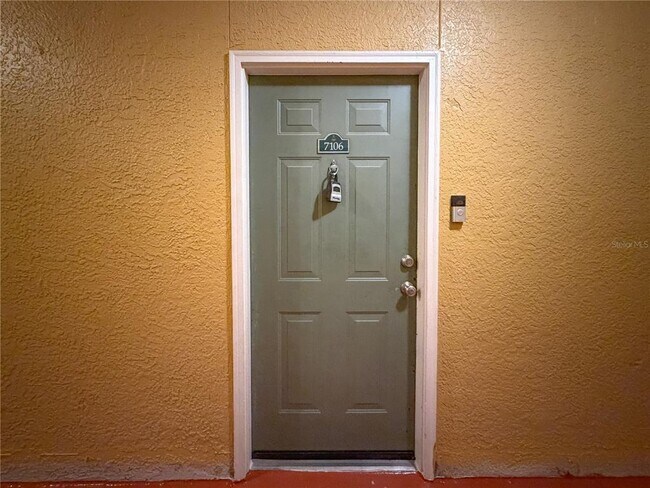 Foto del edificio - 4207 S Dale Mabry Hwy