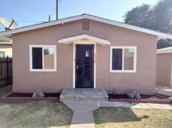 Front of House - 2210 Ocean View Blvd