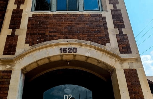 Building Photo - East High Lofts