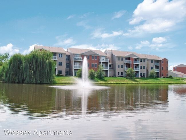 Foto del edificio - 2911 Charlotte Ct