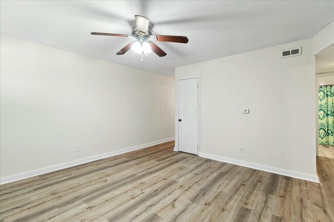 Building Photo - 962 Ferndale Pl