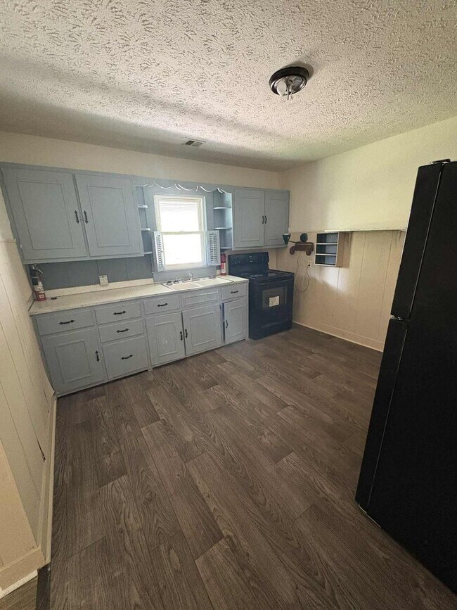 Foto del edificio - Spacious Home for Rent!