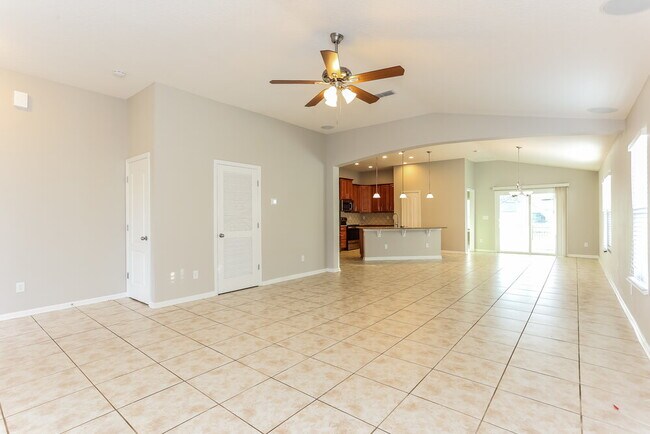 Building Photo - 3965 White Pelican Way