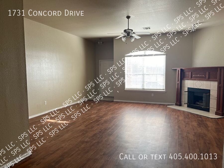 Photo - 1731 Concord Drive-