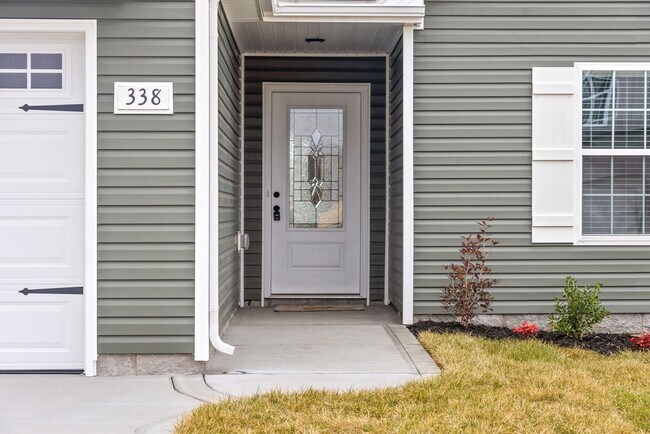 Foto del edificio - 3 Bedroom Home For Rent Near Liberty Church Road!