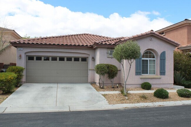 Building Photo - Lovely Single Story Home in Mountains Edge