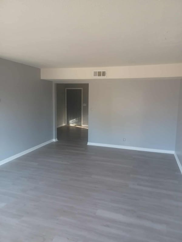 Foto del edificio - 3909 Bowman Ln