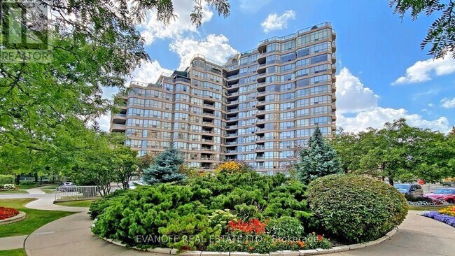 Photo du bâtiment - 10 Guildwood Pkwy