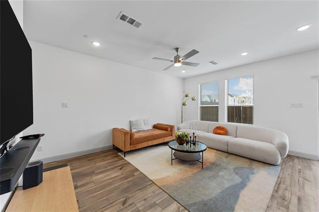 Foto del edificio - 1340 Hill Country Pl