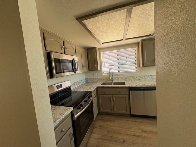Building Photo - Spacious 2 Bedroom Home in Desirable Jess Ranch Community