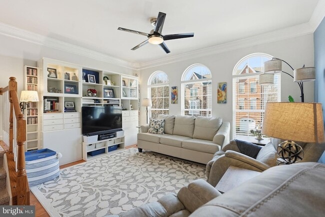 Building Photo - 20390 Bass Rocks Terrace