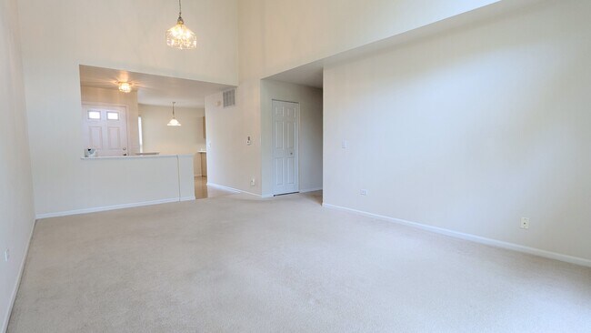Foto del edificio - 937 Huntington Dr