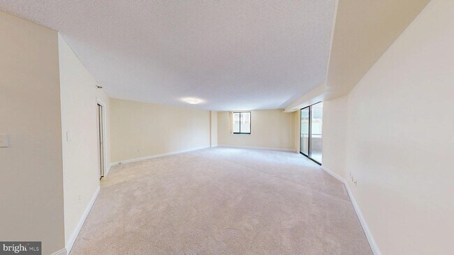 Foto del edificio - 4550 N Park Ave