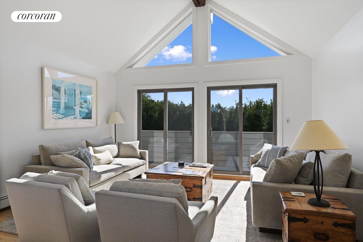 18 Sandpiper Ln, Bridgehampton, NY 11932 House for Rent in