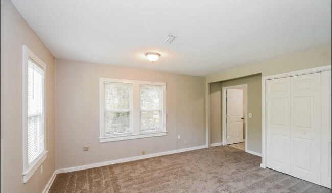 Foto del edificio - 9043 9th Ave