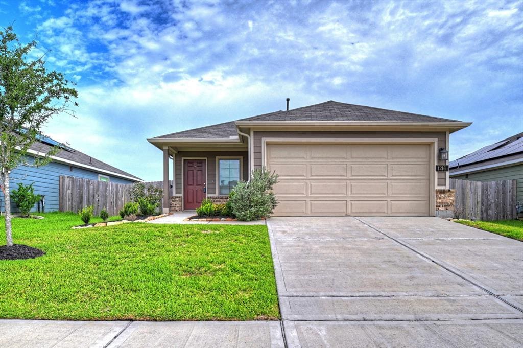 1216 Steed Bluff Dr, Alvin, TX 77511 House Rental in Alvin, TX