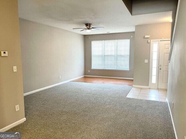 Building Photo - 2314 Nicole Dr